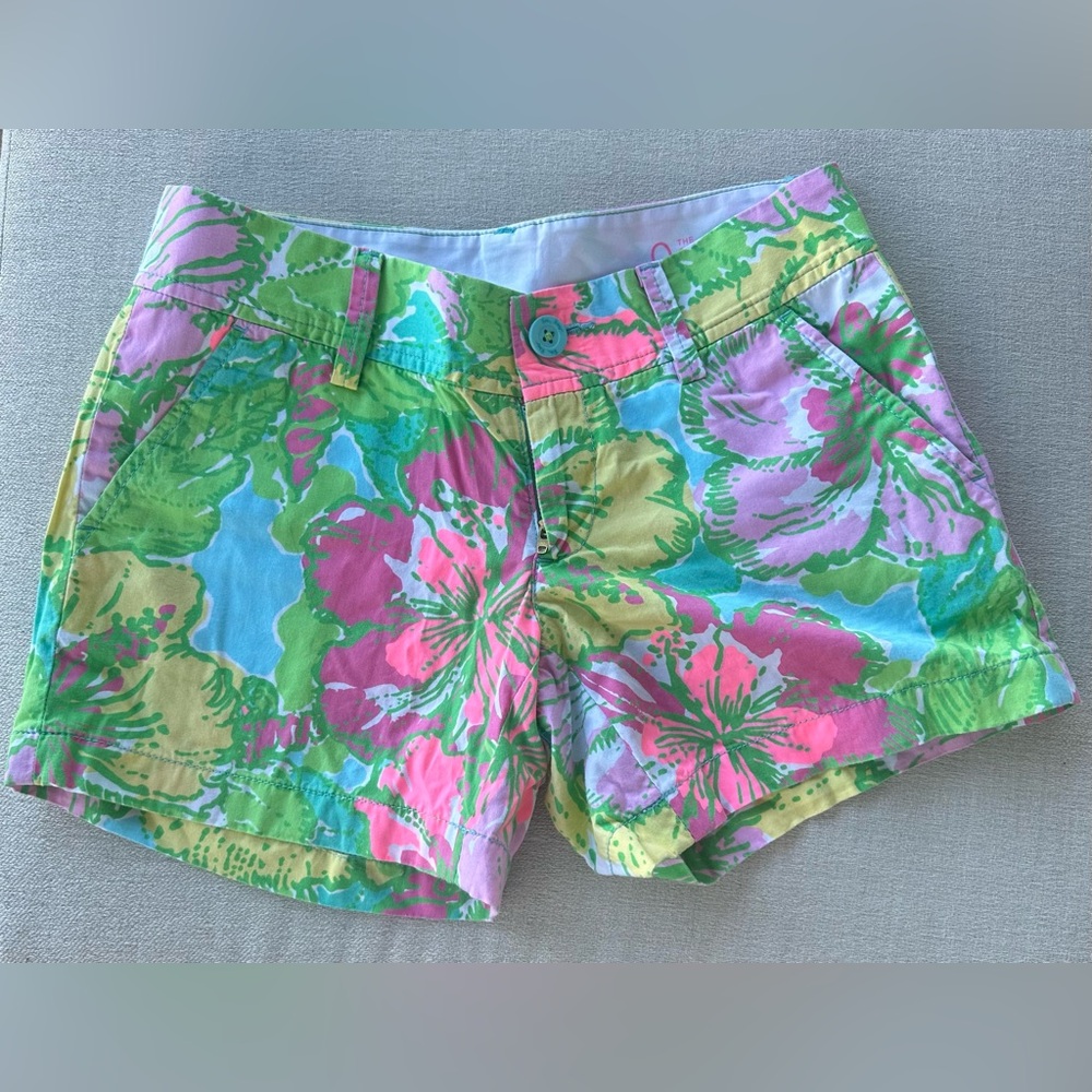 Lilly Pulitzer Vibrant Floral Women's Shorts